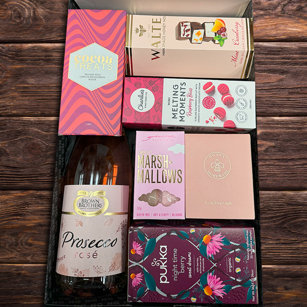 sparkling_wine_pamper_christmas_hamper.jpg
