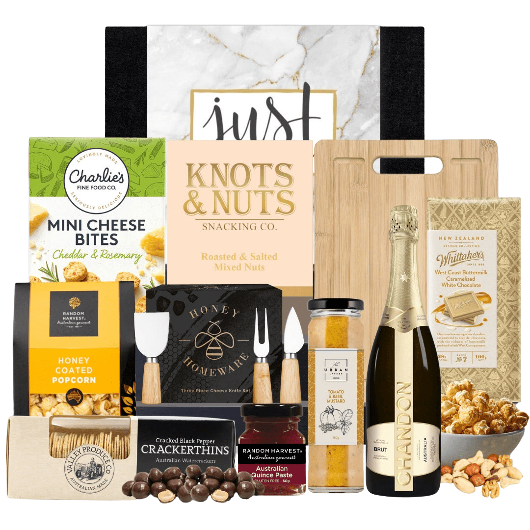 Cheese board & Sparkling Hamper