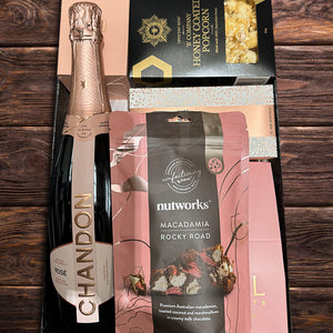 pamper_gift_basket_for_her.jpg