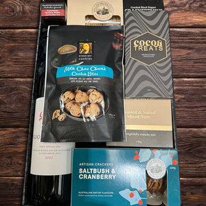 penfolds_home_is_where_the_heart_is_hamper.jpg