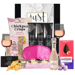 relaxing-pamper-hamper-for-her.png